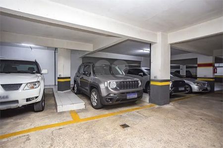 2_photo/94dce3eecf.2a2a0809f48498fb-ATLAS-c2b9c412-2ca0-4a49-adb5-632ca5f51cab.jpg de apartamento à venda com 2 quartos, 85m² em Bigorrilho, Curitiba