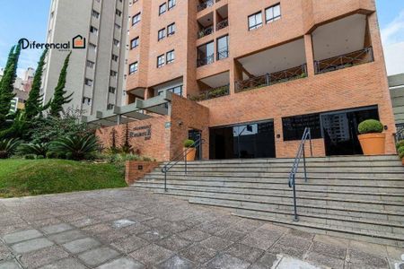 33_photo/94dce3eecf.2a2a0809f48498fb-ATLAS-dc1328c8-223b-4650-9069-538e2fe78643.jpg de apartamento à venda com 3 quartos, 130m² em Bigorrilho, Curitiba