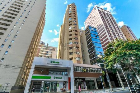 4_photo/94dce3eedf.d4ec733c2141e0e6-ATLAS-20090013-97b3-4277-997b-bcce76f7b4b3.jpg de apartamento à venda com 1 quarto, 23m² em Mercês, Curitiba