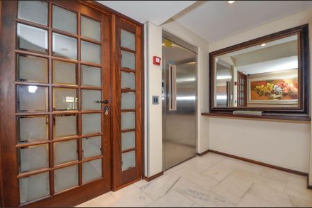 5_photo/94dce3eef1.eda30562fec2c246-ATLAS-cbf80f97-dce5-4bba-a0a1-d9c2585a1433.jpg de apartamento à venda com 3 quartos, 118m² em Bigorrilho, Curitiba