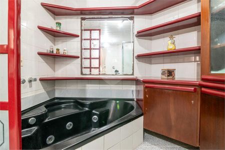 5_photo/94dce3eef5.ccfee957a0edc138-ATLAS-28fecd20-7352-4eba-8b33-bf0bc3b71ff1.jpg de apartamento à venda com 4 quartos, 167m² em Bigorrilho, Curitiba