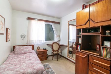 11_photo/94dce3eef5.ccfee957a0edc138-ATLAS-4ffc822c-7485-42ae-bfee-a74b1b838339.jpg de apartamento à venda com 4 quartos, 167m² em Bigorrilho, Curitiba