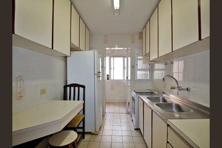 15_photo/94dce3ef0d.80564d8acc0da55e-ATLAS-fbdd92e6-ebb0-4156-997f-dde6e403e9a7.jpg de apartamento à venda com 3 quartos, 102m² em São Francisco, Curitiba