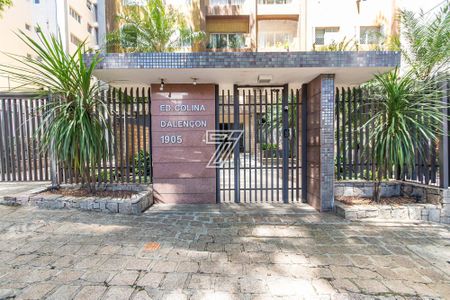 48_photo/94dce3ef0d.f5dc6c9b736ebd3f-ATLAS-55c14551-e524-45c4-b34a-5c723625168d.jpg de apartamento à venda com 3 quartos, 102m² em São Francisco, Curitiba