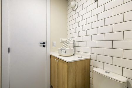 32_photo/94dce3ef0d.f5dc6c9b736ebd3f-ATLAS-8827daea-4de4-4acd-a792-3dfa6462814e.jpg de apartamento à venda com 3 quartos, 102m² em São Francisco, Curitiba