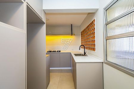 13_photo/94dce3ef0d.f5dc6c9b736ebd3f-ATLAS-a55216f3-36c8-4369-9b6d-5854b5763f4c.jpg de apartamento à venda com 3 quartos, 102m² em São Francisco, Curitiba