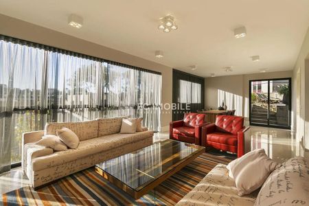 13_photo/94dce3ef15.7afcace885c8310e-ATLAS-e6a092e4-6abe-47eb-b95d-577a17e09218.jpg de apartamento à venda com 3 quartos, 336m² em Bigorrilho, Curitiba