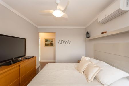21_photo/94dce3ef37.e0169802846cd90d-ATLAS-06762bbc-127f-4a5b-9624-531fd0a3567a.jpg de apartamento à venda com 4 quartos, 250m² em Bigorrilho, Curitiba
