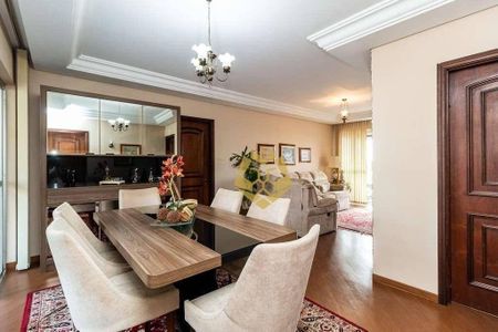 8_photo/94dce3ef37.f8d363ed5ba70e58-ATLAS-69c3e45e-6e5f-4b4b-9f72-6260dab6d683.jpg de apartamento à venda com 4 quartos, 250m² em Bigorrilho, Curitiba