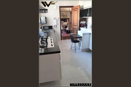 1_photo/94dce3ef37.f8d363ed5ba70e58-ATLAS-91fa3ec7-0466-4506-a7a6-51d122e5c7d4.jpg de apartamento à venda com 4 quartos, 250m² em Bigorrilho, Curitiba