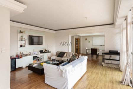 5_photo/94dce3efb1.1edd8c8653bf8c58-ATLAS-0fc89b58-0602-405b-ad8e-77aac8394bce.jpg de apartamento à venda com 3 quartos, 155m² em Bigorrilho, Curitiba