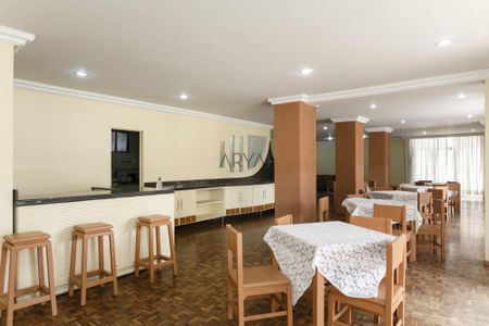 10_photo/94dce3efb1.1edd8c8653bf8c58-ATLAS-2dffc167-4713-42cd-9616-4e0417fd782f.jpg de apartamento à venda com 3 quartos, 155m² em Bigorrilho, Curitiba