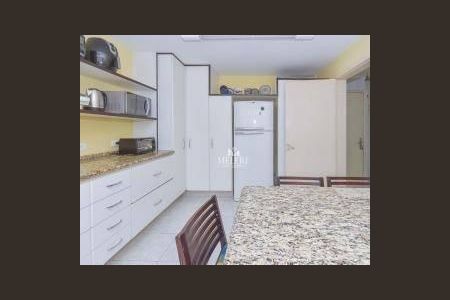 4_photo/94dce3efb5.f112afd3b91cf4b9-ATLAS-c57740ba-0666-4959-9aa0-0d6889e27ef0.jpg de apartamento à venda com 3 quartos, 138m² em Bigorrilho, Curitiba