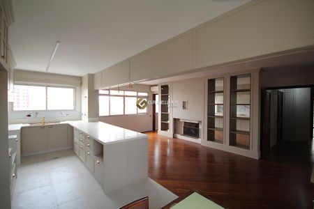 13_photo/94dce3efb9.f56461cdeec88b0f-ATLAS-a56fa296-1615-4fcb-b0eb-de020a9bba3b.jpg de apartamento à venda com 4 quartos, 282m² em Bigorrilho, Curitiba