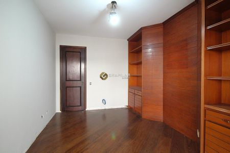 7_photo/94dce3efb9.f56461cdeec88b0f-ATLAS-dc078b97-0ce0-42eb-898d-1957d371cd8d.jpg de apartamento à venda com 4 quartos, 282m² em Bigorrilho, Curitiba