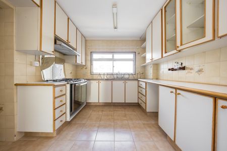 20_photo/94dce3f021.9548530a5f8f759d-ATLAS-0ebc8fc2-4249-4c06-97d9-930483249421.jpg de apartamento para alugar com 4 quartos, 185m² em Bigorrilho, Curitiba