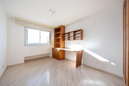 8_photo/94dce3f021.9548530a5f8f759d-ATLAS-fd735d6a-5bf9-49d6-9726-3114d825812b.jpg de apartamento para alugar com 4 quartos, 185m² em Bigorrilho, Curitiba