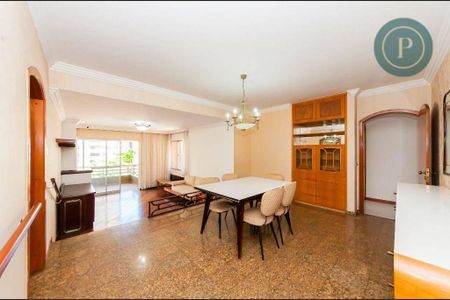 12_photo/94dce3f02b.ea3ab470d954cc61-ATLAS-eb2a11e2-e13c-48fc-9f49-670495c821e7.jpg de apartamento para alugar com 5 quartos, 331m² em Champagnat, Curitiba