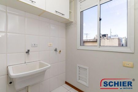 8_photo/94dce3f04b.18f6a4b8d5bea4c3-ATLAS-1a9a215d-6229-43e0-8d26-8e9d4b89b502.jpg de apartamento para alugar com 1 quarto, 36m² em Mercês, Curitiba