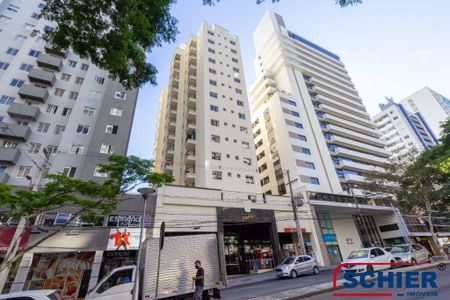 4_photo/94dce3f04b.18f6a4b8d5bea4c3-ATLAS-5e9b8707-f2cd-45ae-a9cc-3f48cfc35c40.jpg de apartamento para alugar com 1 quarto, 36m² em Mercês, Curitiba