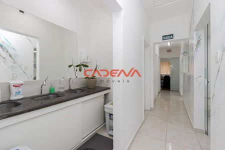 3_photo/94dce3f059.54b8780a509023fd-ATLAS-243b60cb-4ab8-4c8f-99ea-c6ea4c4c4cf0.jpg de casa à venda com 5 quartos, 373m² em Mercês, Curitiba