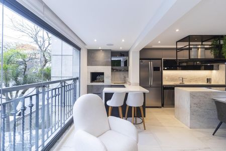 4_photo/94dce3f08d.b4a9aab37000963d-ATLAS-ffef1bc8-6789-434f-aa2e-3a39a150f19a.jpg de apartamento à venda com 3 quartos, 106m² em Mercês, Curitiba