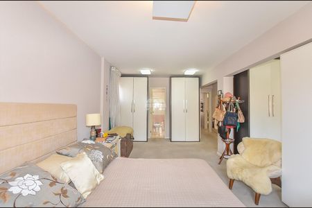 12_photo/94dce3f0ef.299544d2c7c6c8c5-ATLAS-7a06eb41-44ae-4084-bf92-9f10a1708dd9.jpg de apartamento à venda com 3 quartos, 214m² em Champagnat, Curitiba