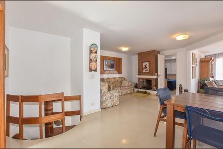 8_photo/94dce3f0ef.299544d2c7c6c8c5-ATLAS-a305ada3-6d15-465b-aa90-fd835b523dc6.jpg de apartamento à venda com 3 quartos, 214m² em Champagnat, Curitiba