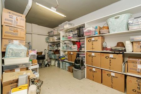 30_photo/94dce3f0ef.cb6db85c7f4bbc3f-ATLAS-af526c05-9564-48d1-af94-7f4d09114cf2.jpg de apartamento à venda com 3 quartos, 167m² em Champagnat, Curitiba