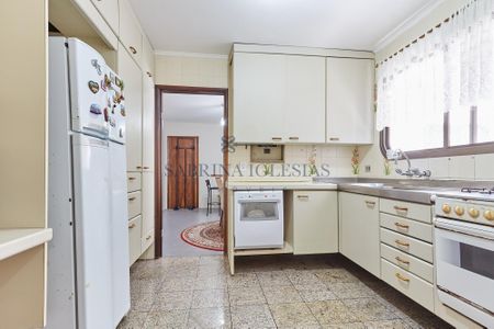 19_photo/94dce3f119.52c04df22fa637cc-ATLAS-daa54a49-09da-49bc-98df-60a3a2ab0733.jpg de apartamento à venda com 4 quartos, 189m² em Mercês, Curitiba