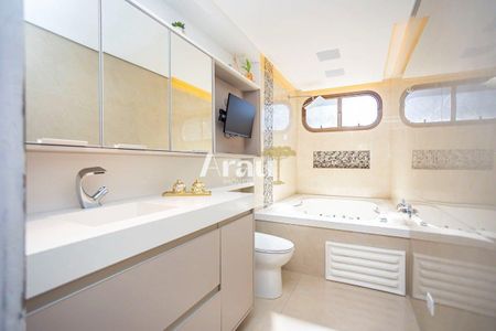 6_photo/94dce3f119.e62df6c0783b7496-ATLAS-a1671be1-7b57-46c6-8cf5-05c5bf9b5227.jpg de apartamento à venda com 3 quartos, 189m² em Mercês, Curitiba