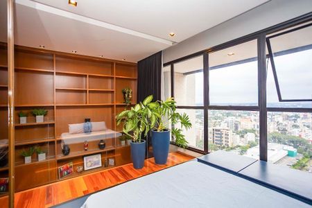 12_photo/94dce3f11b.3f6eac5eccbe5cdc-ATLAS-cdd9d2a1-a791-4c0d-9c39-2ea0075ae5be.jpg de apartamento à venda com 1 quarto, 74m² em Bigorrilho, Curitiba