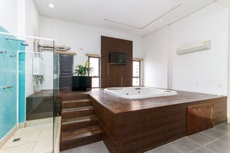 1_photo/94dce3f11b.d32a832aeef6525a-ATLAS-fb2cef9e-d31c-4c75-98e4-4d484b3f7f75.jpg de kitnet/studio para alugar com 1 quarto, 27m² em Bigorrilho, Curitiba