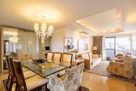 5_photo/94dce3f127.33bb0f094f86d3ae-ATLAS-c2652439-8b3d-4beb-85e2-8e8e18f64f80.jpg de apartamento à venda com 3 quartos, 305m² em Bigorrilho, Curitiba