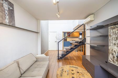 4_photo/94dce3f139.84f3591642bbe262-ATLAS-818ff3c6-552d-431a-bdb9-2425b76dd3f6.jpg de apartamento à venda com 3 quartos, 207m² em São Francisco, Curitiba