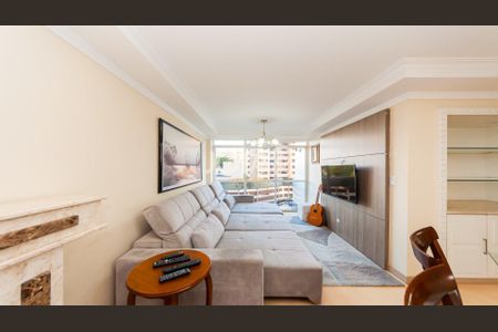 3_photo/94dce3f13b.083efabfa296a376-ATLAS-18319cd4-0c5e-4dfd-8cc3-e335e95c585f.jpg de apartamento para alugar com 3 quartos, 83m² em Bigorrilho, Curitiba