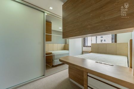 20_photo/94dce3f147.ec1b936901635e43-ATLAS-d391d5e2-de7d-462b-afd4-554d435f87af.jpg de apartamento para alugar com 3 quartos, 96m² em Bigorrilho, Curitiba