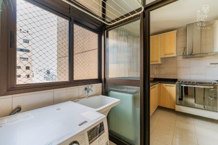 24_photo/94dce3f147.ec1b936901635e43-ATLAS-eda4cf6a-d982-4fcf-960a-860baee883af.jpg de apartamento para alugar com 3 quartos, 96m² em Bigorrilho, Curitiba