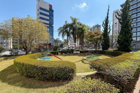 9_photo/94dce3f157.48e1b0fa489a37a5-ATLAS-fd209b56-5d8e-4150-ae9b-12bc9ed26f32.jpg de apartamento à venda com 3 quartos, 125m² em Bigorrilho, Curitiba