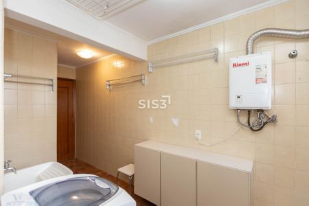 4_photo/94dce3f157.989c67ab393691b1-ATLAS-21e52a6f-9f60-4e8b-867e-0f0e7d4e2f18.jpg de apartamento à venda com 3 quartos, 125m² em Bigorrilho, Curitiba