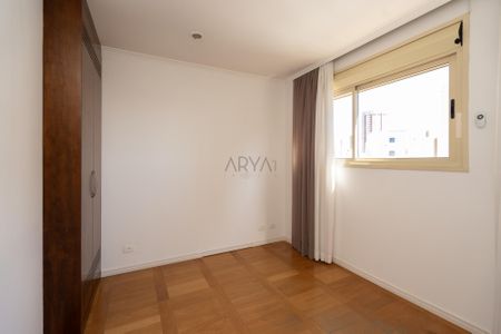 10_photo/94dce3f175.a0db3ef5bbbfe33d-ATLAS-03acc152-195e-4274-b63d-f4e9ec414e2e.jpg de apartamento à venda com 3 quartos, 233m² em Mercês, Curitiba