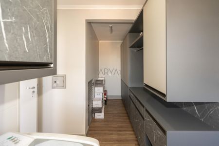 10_photo/94dce3f175.a0db3ef5bbbfe33d-ATLAS-6454ce1e-8d05-4112-b16a-a72571d0a94f.jpg de apartamento à venda com 3 quartos, 233m² em Mercês, Curitiba