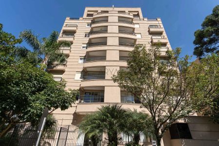 3_photo/94dce3f175.a0db3ef5bbbfe33d-ATLAS-eb69bc24-1f13-452f-a20d-4e874bd4724c.jpg de apartamento à venda com 3 quartos, 233m² em Mercês, Curitiba