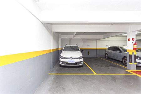 8_photo/94dce3f197.25ff320141206436-ATLAS-c97ad93b-e3d4-4775-bd27-47dce7ba5d63.jpg de apartamento à venda com 4 quartos, 545m² em Bigorrilho, Curitiba