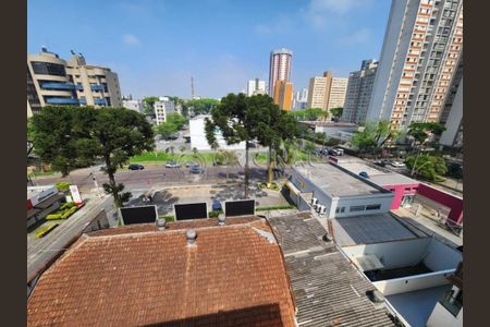 1_photo/94dce3f19f.b2c1f66c79c6256c-ATLAS-92bc1f0e-baa0-46f1-85d8-3febe73e5f1e.jpg de apartamento à venda com 4 quartos, 175m² em Bigorrilho, Curitiba