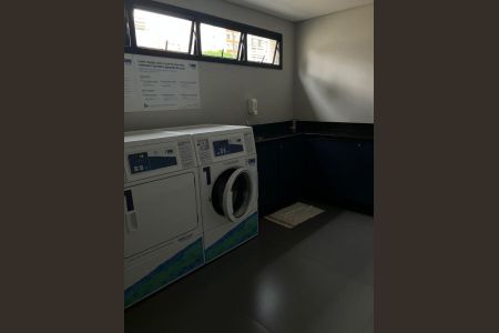 2_photo/94dce3f1a3.f016e96d6a6ef94b-ATLAS-04d78461-ba67-4b29-aa54-948aea9db78e.jpg de apartamento à venda com 1 quarto, 25m² em Bigorrilho, Curitiba