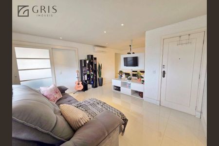 10_photo/94dce3f1b5.b528220d9a97f612-ATLAS-8bdb7ebb-f0c2-40e4-a5d8-e43be2d4d6cb.jpg de apartamento à venda com 3 quartos, 111m² em Bigorrilho, Curitiba