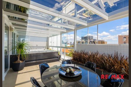 37_photo/94dce3f1bd.2a5ec1c623a0236e-ATLAS-0752ebb9-6941-4d9b-99b0-d2c1d5841079.jpg de apartamento à venda com 3 quartos, 248m² em Batel, Curitiba