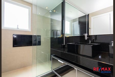 30_photo/94dce3f1bd.2a5ec1c623a0236e-ATLAS-5a8b18ed-44e0-4131-ab52-1a8331ae648e.jpg de apartamento à venda com 3 quartos, 248m² em Batel, Curitiba