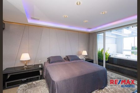 32_photo/94dce3f1bd.2a5ec1c623a0236e-ATLAS-db15b9d9-432a-4172-a73c-c8a59d8af6eb.jpg de apartamento à venda com 3 quartos, 248m² em Batel, Curitiba